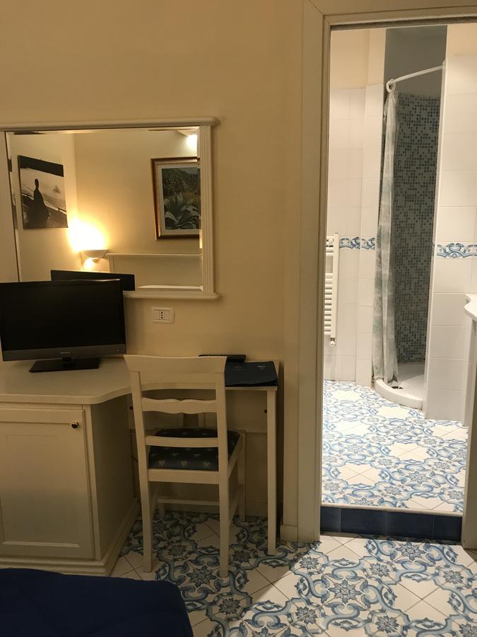 Hotel Alexander Palme Chianciano Terme Kültér fotó